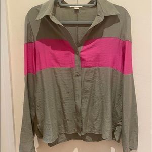 Honey Punch Shirt Size M